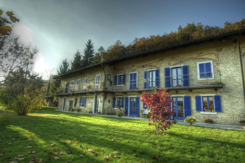 B&B Il Sole Delle Rive Sinio ภายนอก รูปภาพ