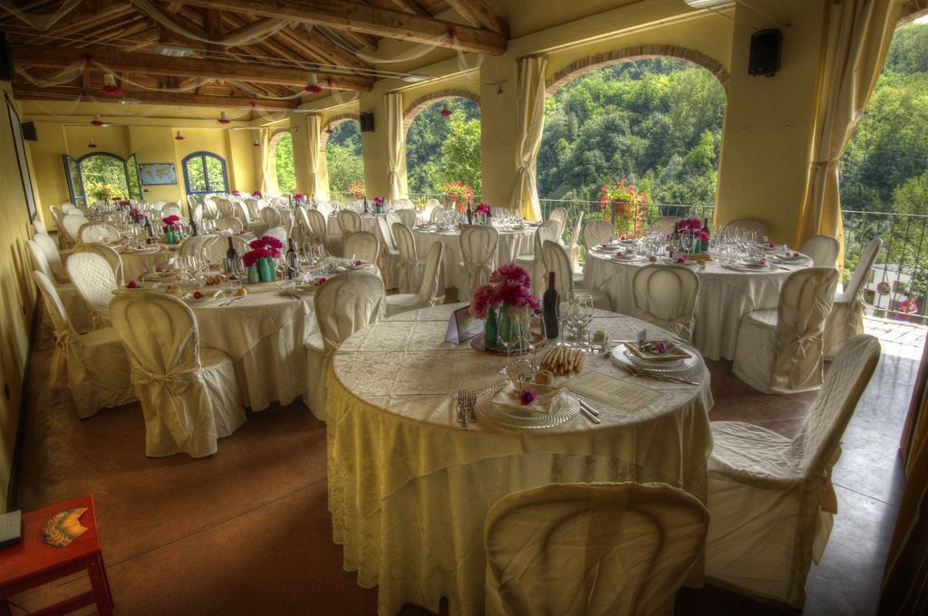 B&B Il Sole Delle Rive Sinio ภายนอก รูปภาพ