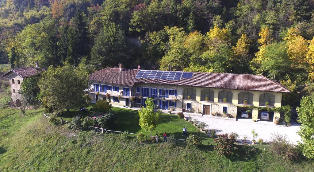 B&B Il Sole Delle Rive Sinio ภายนอก รูปภาพ